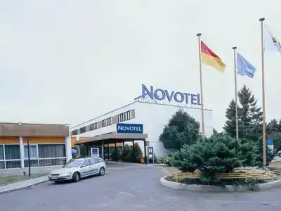 Novotel Wroclaw City - 3