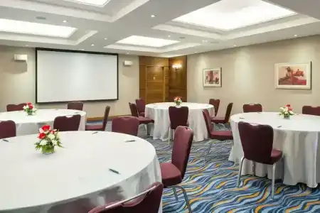 Four Points by Sheraton Downtown Dubai - 93