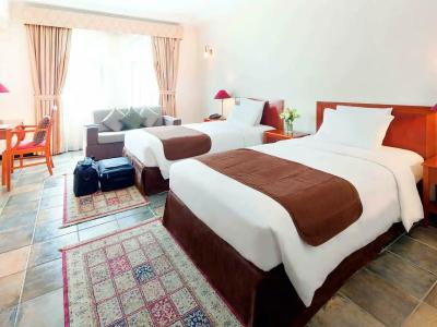 Novotel Bahrain Al Dana Resort - 94