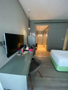 Ibis Styles Dubai Jumeira - 78