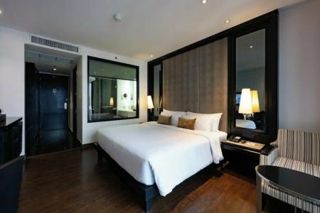 Movenpick Sukhumvit 15 Bangkok - SHA Extra Plus Certified - 46