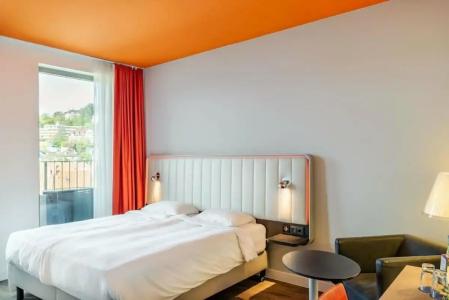 Park Inn by Radisson Stuttgart - 49