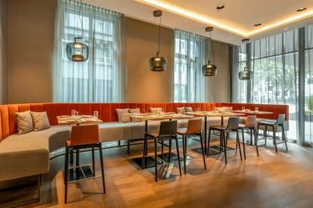 Courtyard by Marriott Cologne - 11