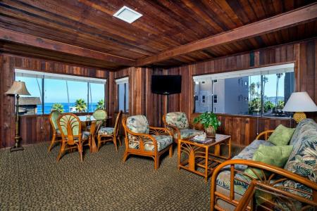 Pantai Inn - 18