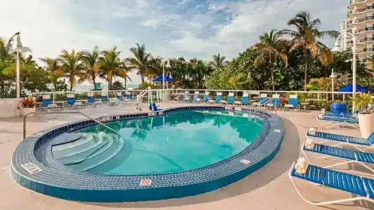 Best Western Plus Atlantic Beach Resort - 24