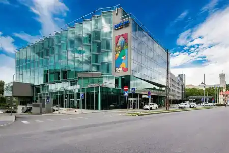 Park Inn by Radisson Meriton Conference & Spa Tallinn - 5