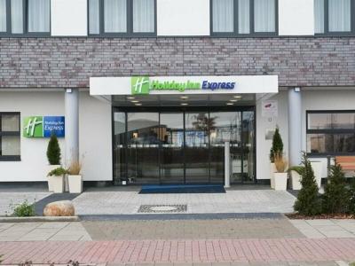 Holiday Inn Express Bremen Airport, an IHG - 40