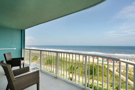 DoubleTree by Hilton Ocean City Oceanfront - 74