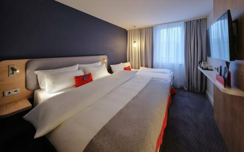 Holiday Inn Express Frankfurt Messe, an IHG - 30