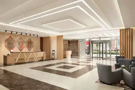 Ramada by Wyndham Dubai Deira - 4