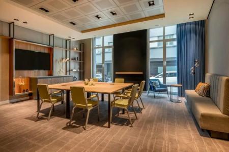 Courtyard by Marriott Cologne - 17