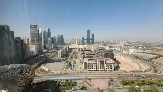 Jumeirah Emirates Towers - 7