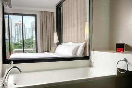 Movenpick Sukhumvit 15 Bangkok - SHA Extra Plus Certified - 1