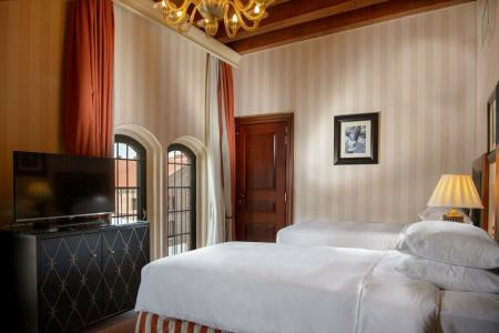 Hilton Molino Stucky Venice - 73