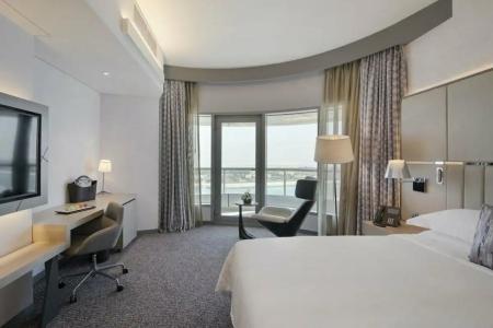 Pearl Rotana Capital Centre - 12