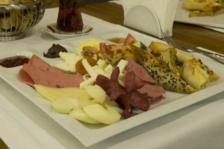 Cumbali Plaza - 55