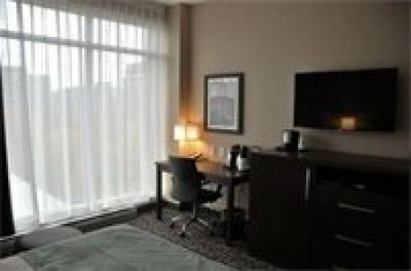 Best Western Plus Montreal - 54