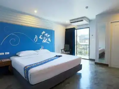 Days Inn by Wyndham Patong Beach Phuket - SHA Extra Plus - 2