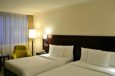 Courtyard by Marriott Dusseldorf Seestern - 46