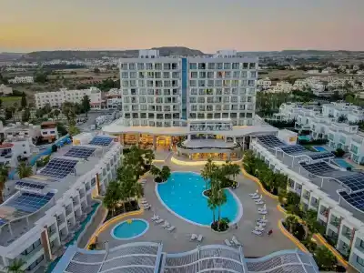 Radisson Beach Resort Larnaca - 57