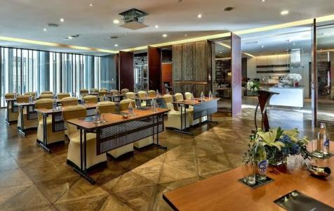 Hilton Sukhumvit Bangkok - 74