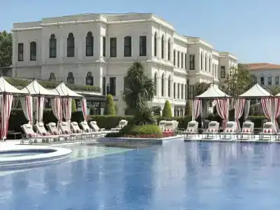 Four Seasons Istanbul at the Bosphorus - 62