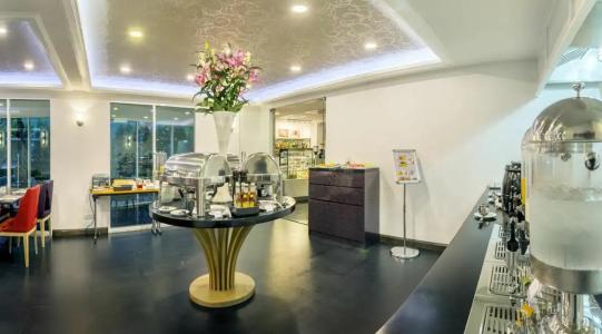 Anajak Bangkok - SHA Plus - 33