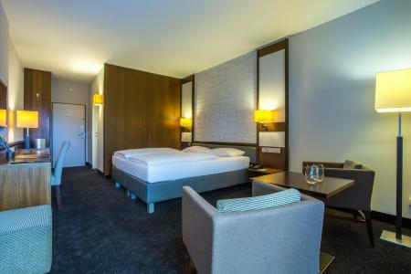 Park Inn by Radisson Lubeck - 8