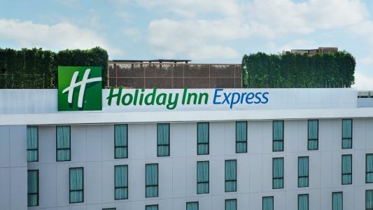 Holiday Inn Express Bangkok Soi Soonvijai, an IHG - 19