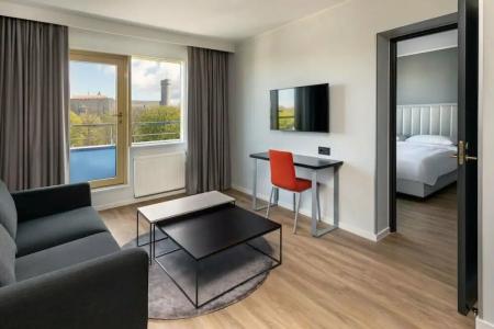 Park Inn by Radisson Meriton Conference & Spa Tallinn - 82