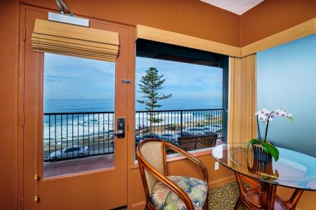 Pantai Inn - 31