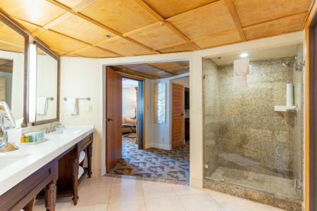 Pacific Terrace - 17