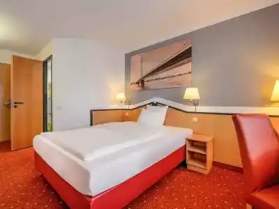 Mercure Dusseldorf Ratingen - 1