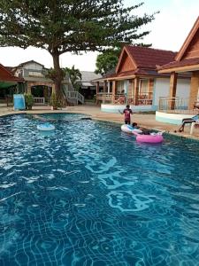 Lanta Paradise Beach Resort - 97