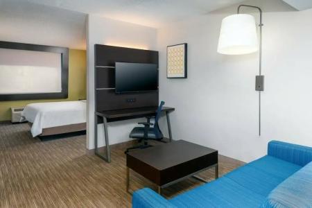 Holiday Inn Express Miami Airport Doral Area, an IHG - 18