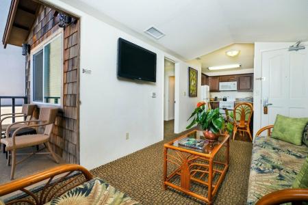 Pantai Inn - 75