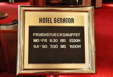 Senator Hamburg - 22