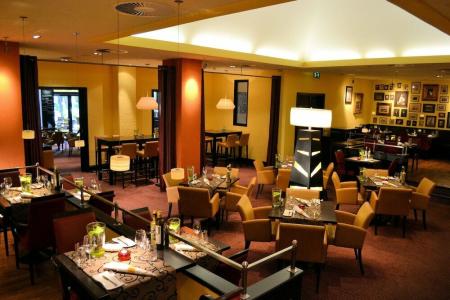 Courtyard by Marriott Dusseldorf Seestern - 41