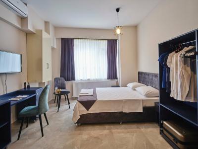 MINI SUITE OTEL - 72