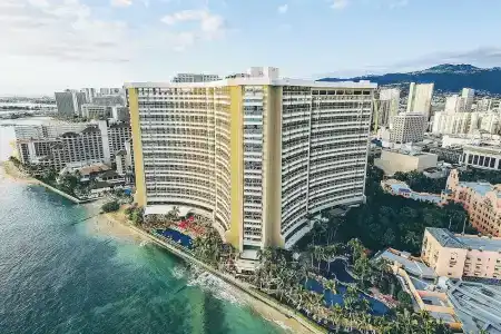 Sheraton Waikiki - 3