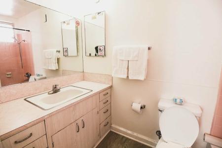 Royal Grove Waikiki - 48