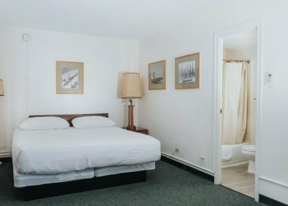 Royal Grove Waikiki - 57