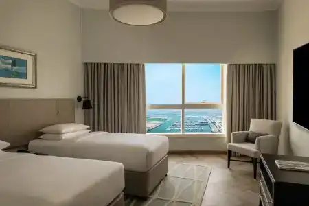 Dubai Marriott Harbour And Suites - 52