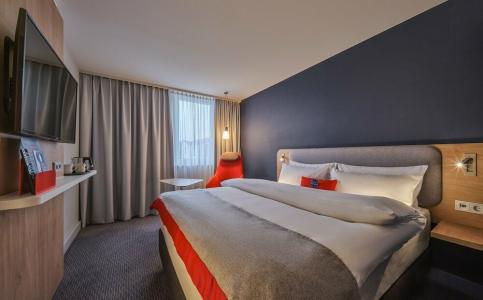 Holiday Inn Express Frankfurt Messe, an IHG - 26