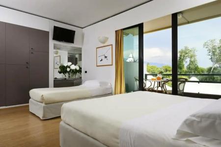 UNAHOTELS Forte Dei Marmi - 37