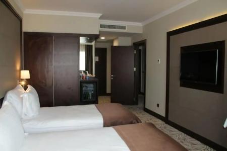 Ramada & Suites by Wyndham Istanbul Merter - 27