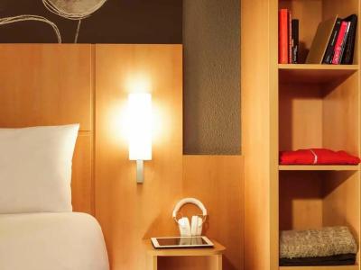 ibis Annecy Centre Vieille Ville - 75