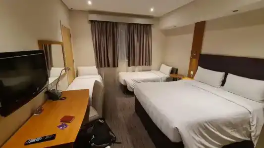 Premier Inn Dubai Al Jaddaf - 20