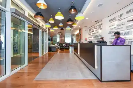 Premier Inn Dubai Al Jaddaf - 4