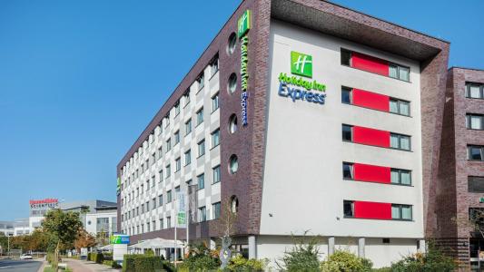 Holiday Inn Express Bremen Airport, an IHG - 35